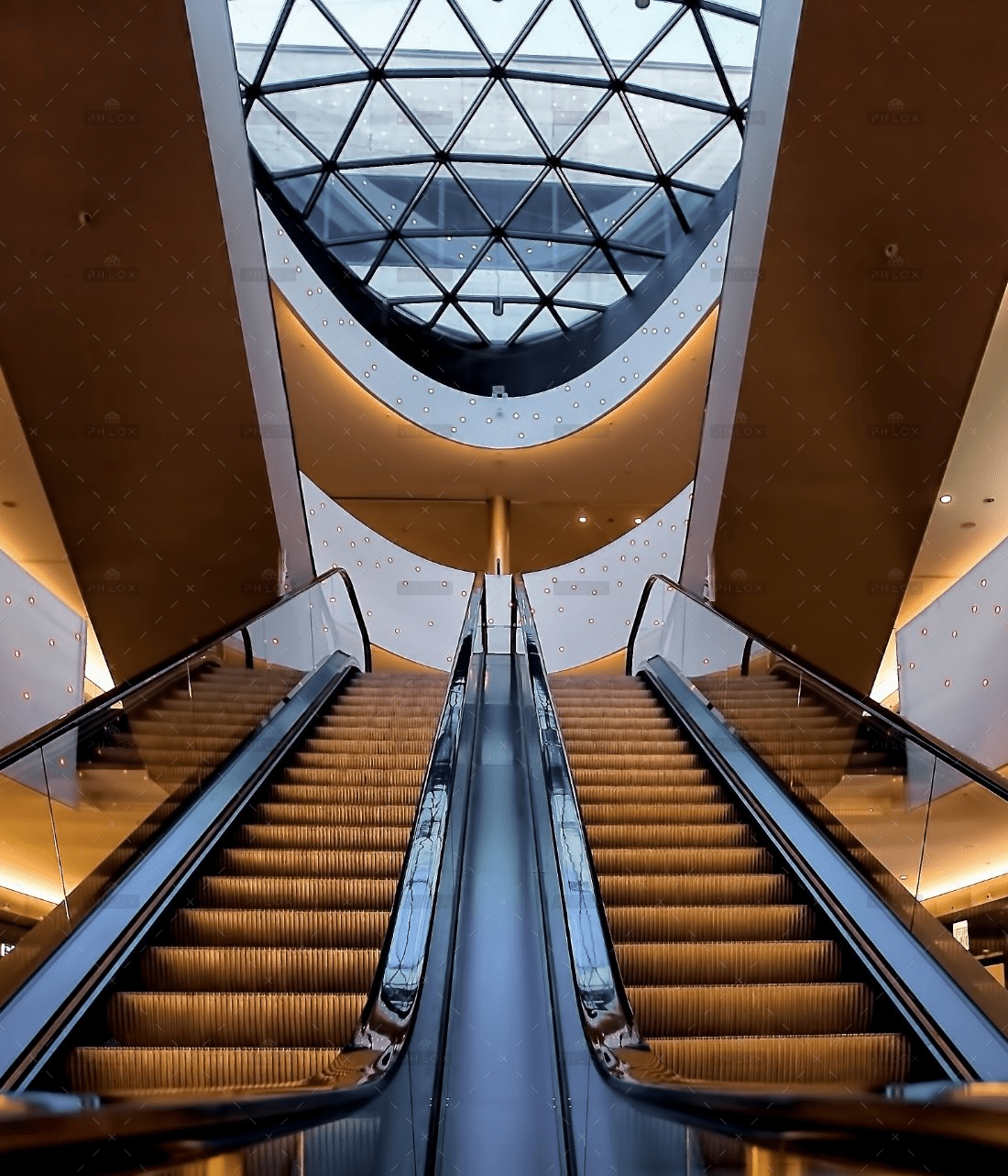 demo-attachment-1359-ricardo-gomez-angel-U_riwEM5piM-unsplash-1